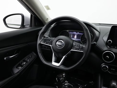 Used 2021 Nissan Sentra SV FWD image 33