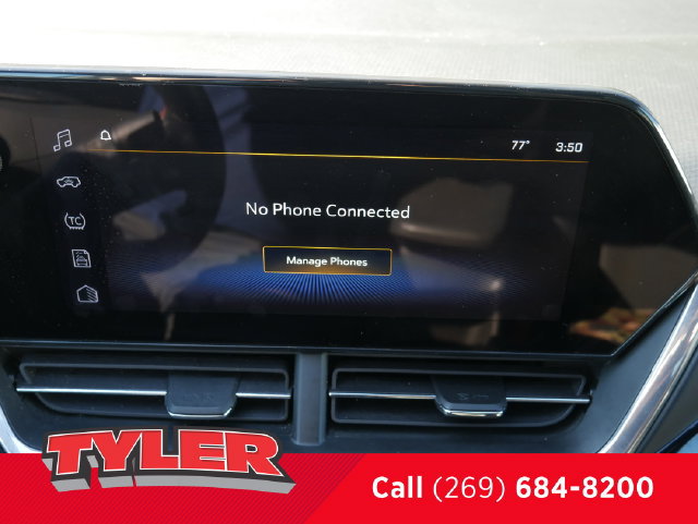 Used 2024 Chevrolet Trax RS w/ Sunroof Package FWD image 47