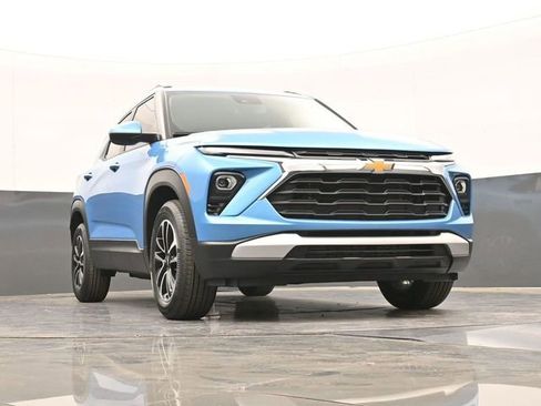 New 2026 Chevrolet TrailBlazer LT w/ Convenience Package FWD image 53