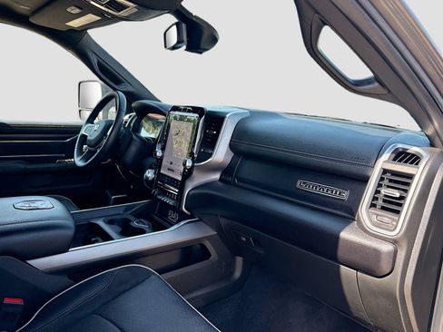 Used 2024 RAM 2500 Laramie w/ Night Edition AWD/4WD image 30