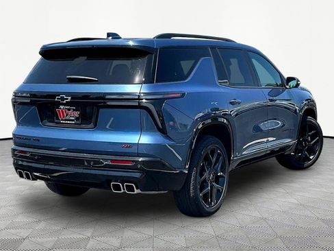 Used 2026 Chevrolet Traverse RS w/ LPO, Floor Liner Package AWD/4WD image 6