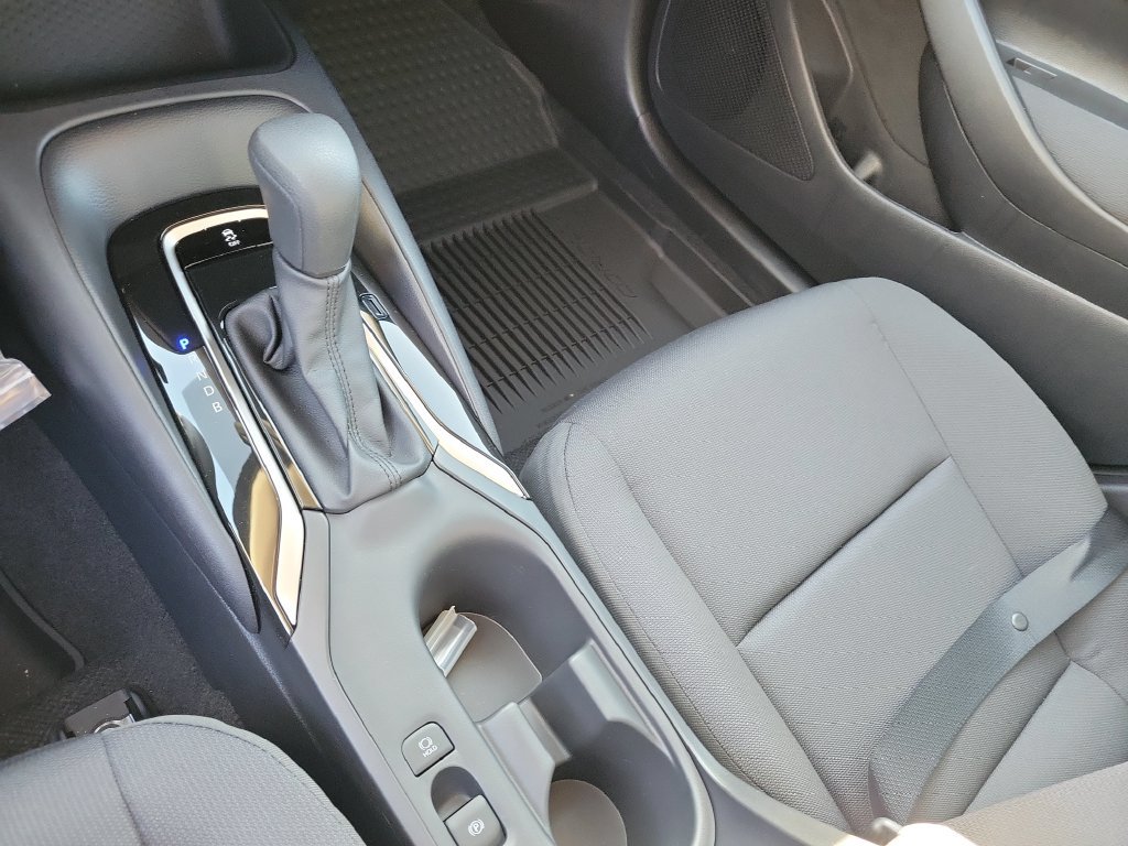 New 2027 Toyota Corolla LE FWD image 18