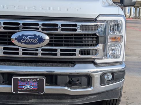 New 2025 Ford F350 XL w/ XL Chrome Package image 7