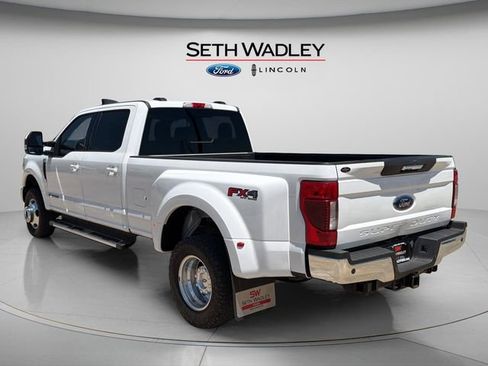 Used 2020 Ford F350 Lariat w/ Lariat Value Package AWD/4WD image 5