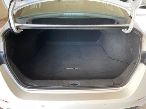 Used 2025 Nissan Sentra S image 29