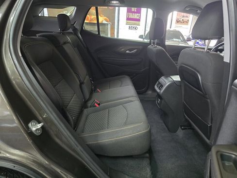Used 2020 GMC Terrain SLE image 16