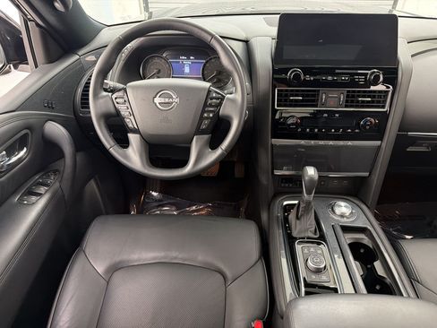 Used 2023 Nissan Armada SL w/ Midnight Edition Package AWD/4WD image 30