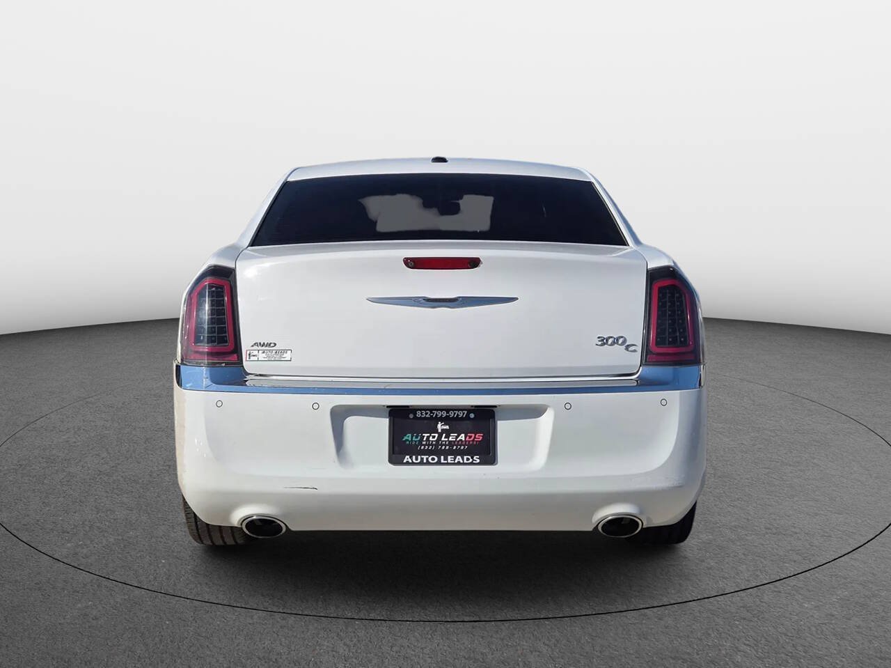 Used 2014 Chrysler 300 C AWD/4WD image 6