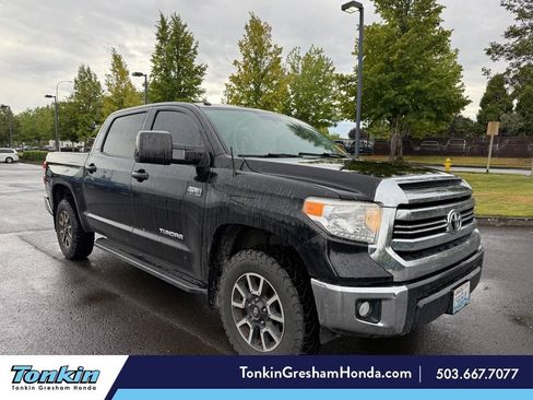 Used 2017 Toyota Tundra SR5 w/ TRD Off Road Package AWD/4WD image 1