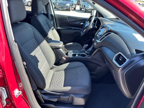 Used 2019 Chevrolet Equinox LT image 25