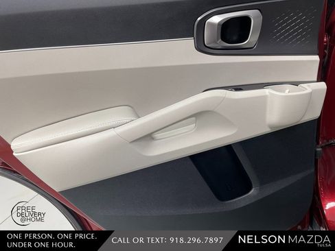 Used 2024 Kia Sorento S w/ Panoramic Sunroof Package image 31