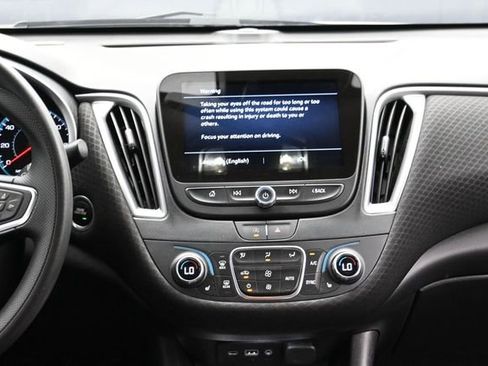 Used 2024 Chevrolet Malibu LT FWD image 11