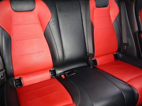 Used 2021 Mercedes-Benz GLA 250 4MATIC image 20