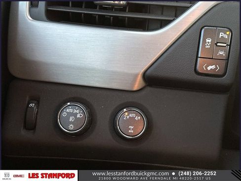 Used 2018 GMC Yukon XL SLT image 28