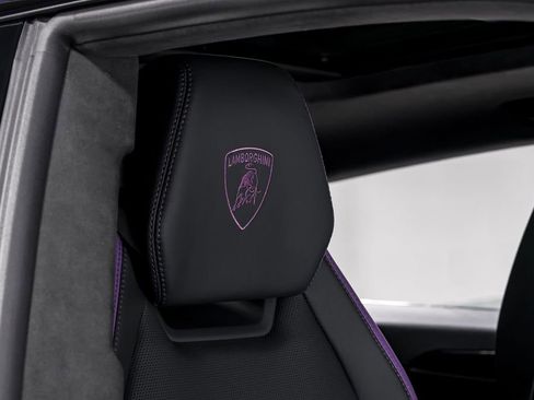 Used 2025 Lamborghini Urus S AWD/4WD image 41