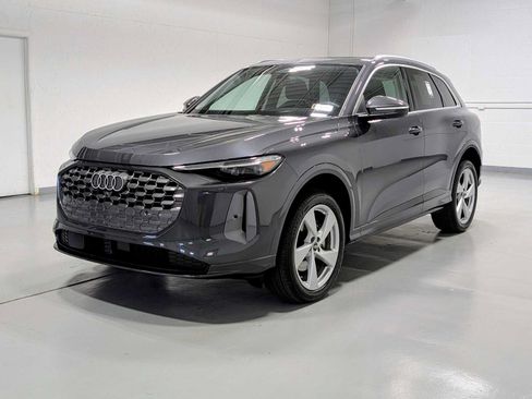 Used 2026 Audi Q5 Premium Plus AWD/4WD image 1