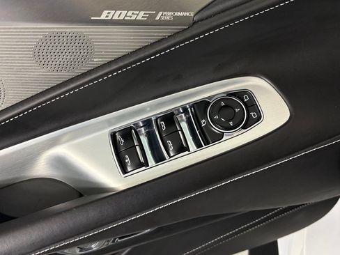 Used 2023 Chevrolet Corvette Stingray Premium Conv w/ Z51 Performance Package RWD image 20