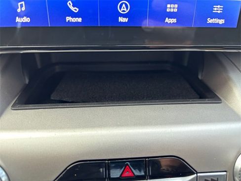 Used 2021 Ford Explorer XLT w/ Equipment Group 202A image 22