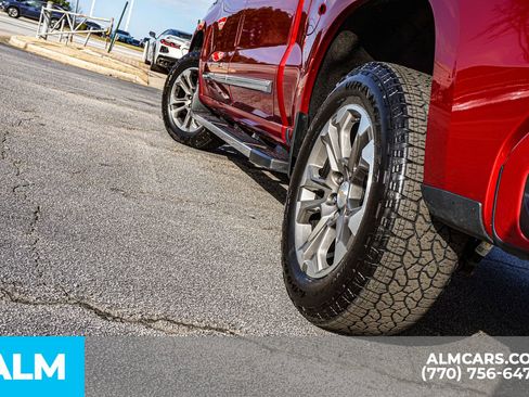 Used 2024 Chevrolet Silverado 1500 High Country w/ Technology Package image 13