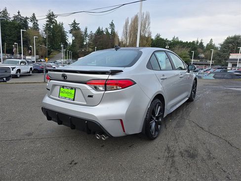 New 2026 Toyota Corolla SE image 7