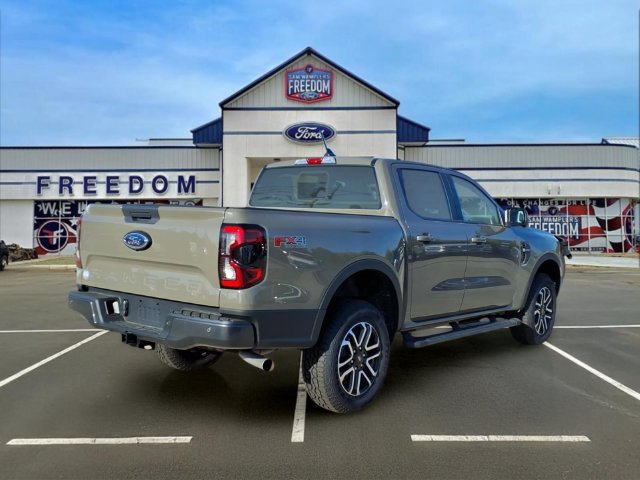 New 2026 Ford Ranger Lariat w/ FX4 Off-Road Package AWD/4WD image 4