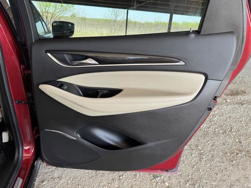 Used 2021 Buick Enclave Essence w/ Sound and Sites Package image 37