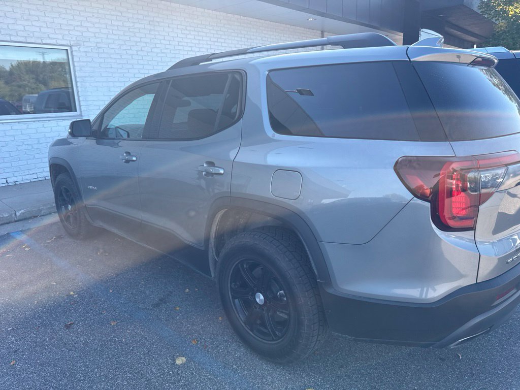 Used 2023 GMC Acadia AT4 w/ Technology Package AWD/4WD image 7