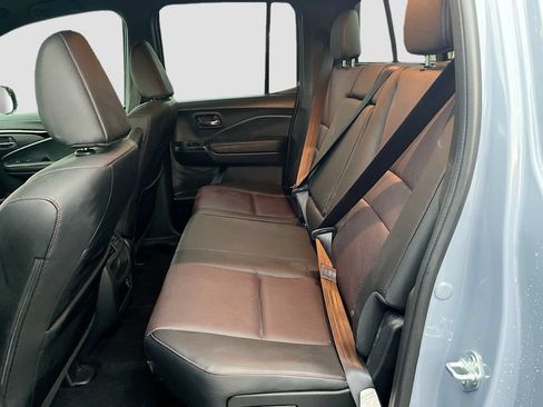 Used 2023 Honda Ridgeline Black Edition image 25