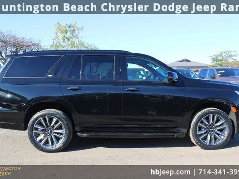 Used 2024 Cadillac Escalade Sport image 6