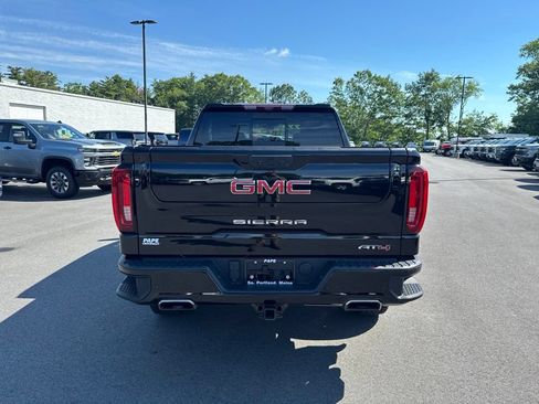 Used 2022 GMC Sierra 1500 AT4 w/ AT4 Premium Package AWD/4WD image 5
