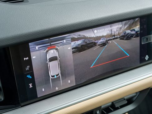 New 2026 Porsche Cayenne image 30