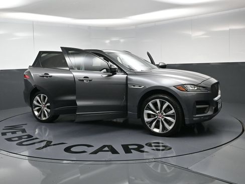 Used 2017 Jaguar F-PACE R-Sport AWD/4WD image 25