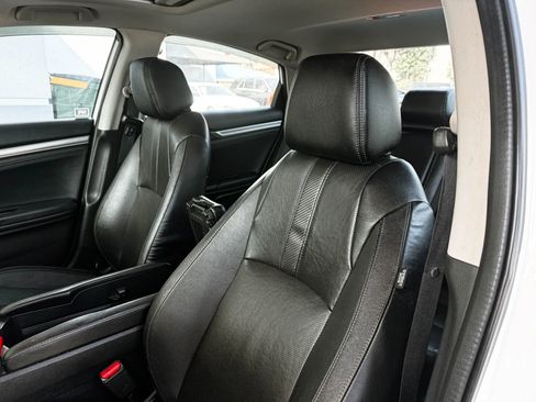 Used 2018 Honda Civic EX-L image 22