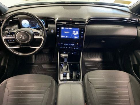 Used 2022 Hyundai Santa Cruz SEL Premium image 12