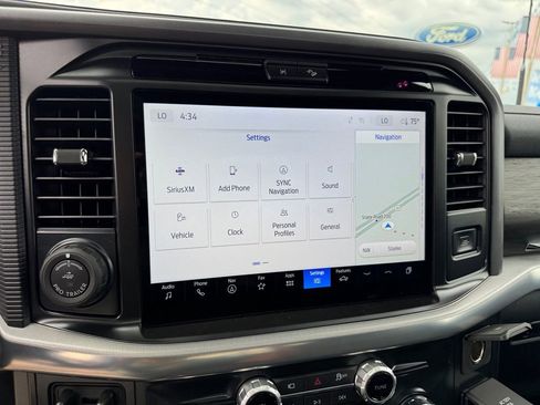 New 2025 Ford F150 Lariat w/ Equipment Group 502A High image 32