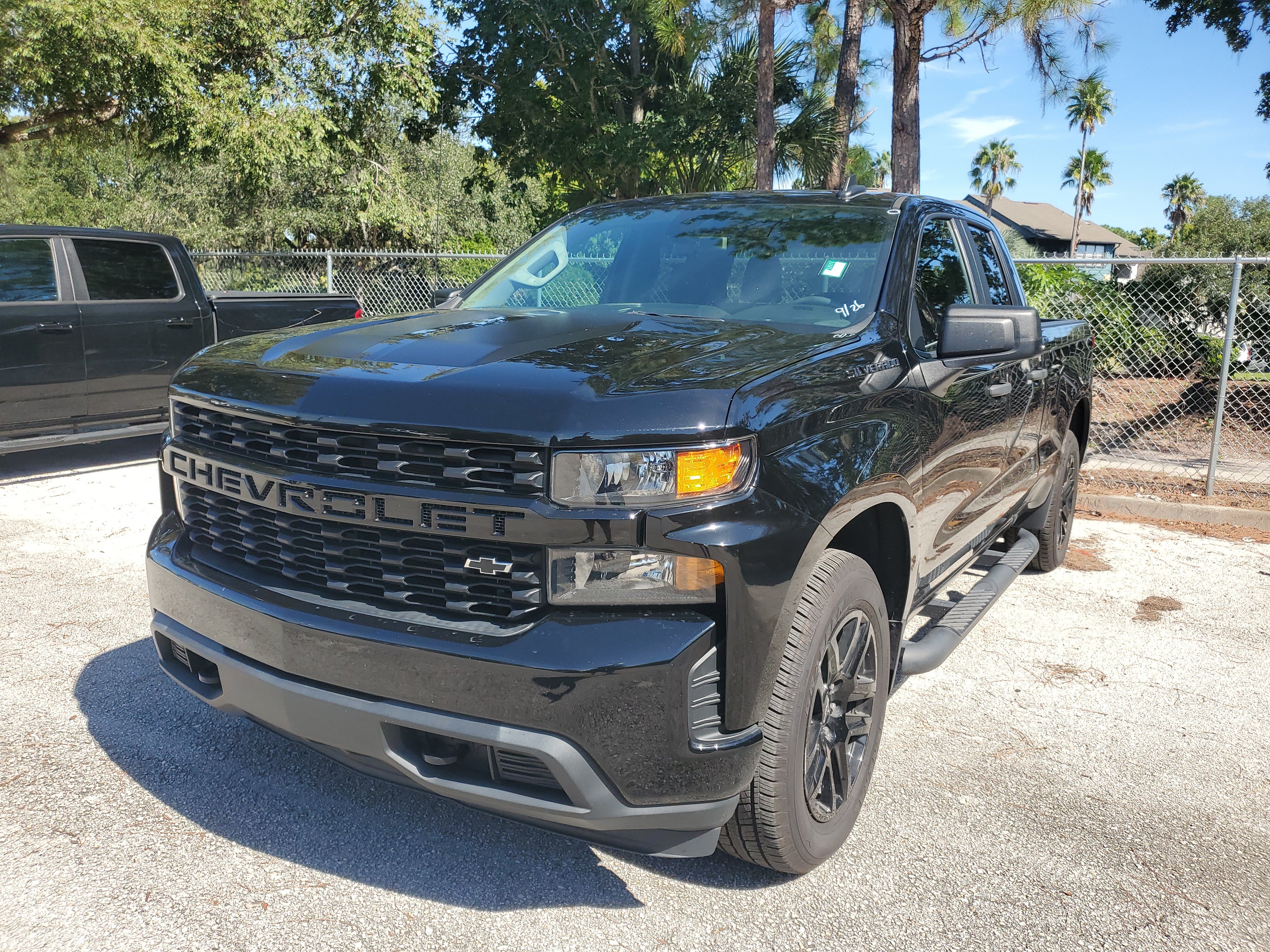 Used 2022 Chevrolet Silverado 1500 Custom w/ Rally Edition RWD image 4