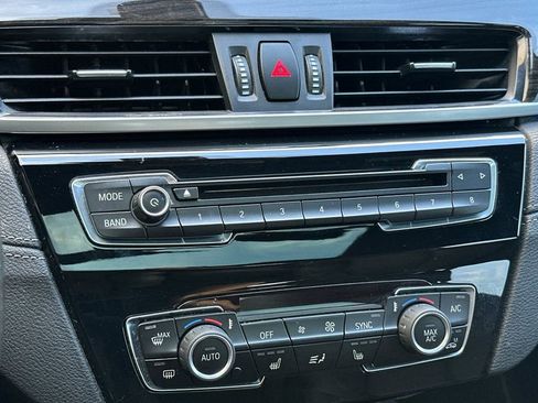 Used 2018 BMW X2 xDrive28i w/ Convenience Package AWD/4WD image 23
