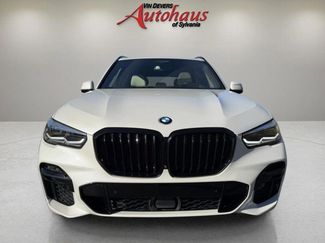 Used 2022 BMW X5 xDrive40i w/ M Sport Package video 2