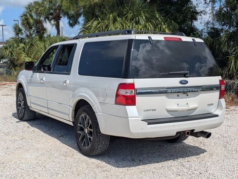 Used 2017 Ford Expedition EL Limited w/ Equipment Group 301A AWD/4WD image 5