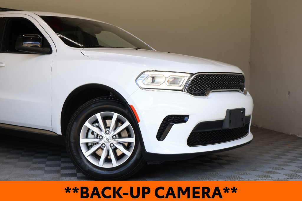 Used 2023 Dodge Durango SXT RWD image 3