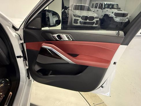 Used 2024 BMW X6 xDrive40i w/ Premium Package AWD/4WD image 47