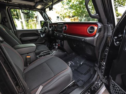 Used 2020 Jeep Wrangler Unlimited Rubicon AWD/4WD image 28