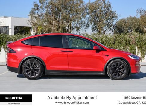 Used 2023 Tesla Model X image 6