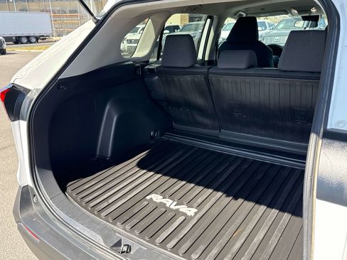 Used 2024 Toyota RAV4 LE image 15