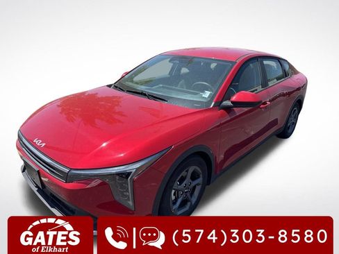 Used 2025 Kia K4 FWD image 1