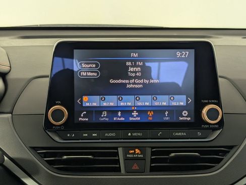 Used 2025 Nissan Altima 2.5 SR FWD image 18
