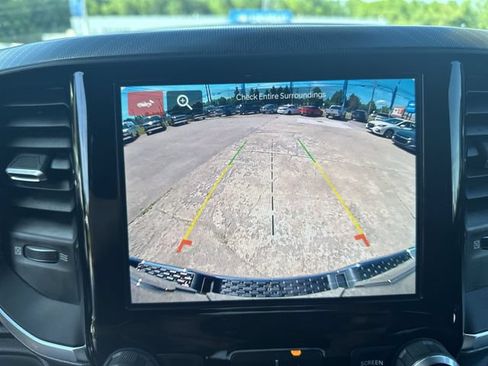 Used 2025 RAM 1500 Big Horn AWD/4WD image 17