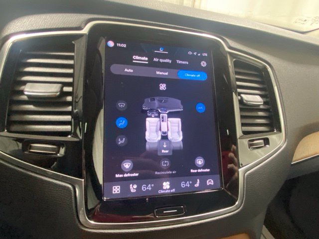 Used 2023 Volvo XC90 B6 Plus w/ Protection Package Premier AWD/4WD image 22