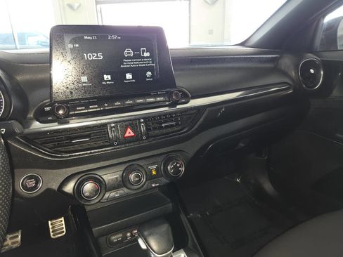 Used 2021 Kia Forte GT-Line FWD image 32