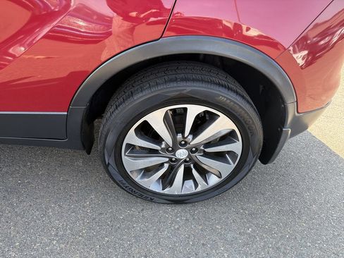 Used 2018 Buick Encore Essence AWD/4WD image 30